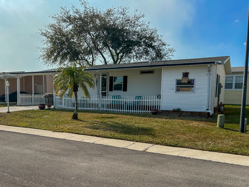 499 Honey Bear Rd, Naples, Florida 34113, 2 Bedrooms Bedrooms, ,2 BathroomsBathrooms,Manufactured Home,For Sale,Honey Bear,1036