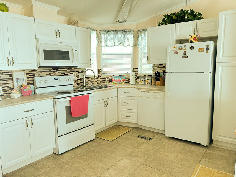 505 Cubby Bear Rd, Naples, Florida 34113, 2 Bedrooms Bedrooms, ,2 BathroomsBathrooms,Manufactured Home,For Sale,Cubby Bear,1037