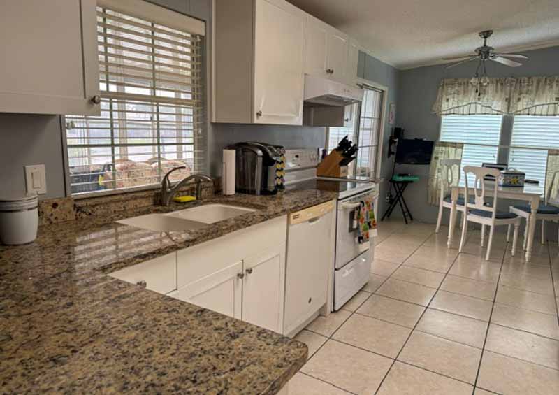 548 Brown Bear Rd, Naples, Florida 34113, 3 Bedrooms Bedrooms, ,2 BathroomsBathrooms,Manufactured Home,Pre Owned,Brown Bear,1058